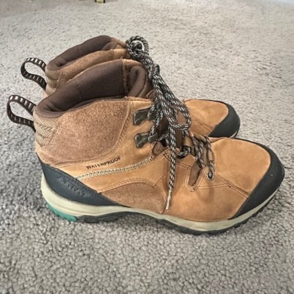 Ariat Skyline Mid Waterproof Boot in Distressed Brown Leather - Size 9.5 - EUC - Picture 2 of 10